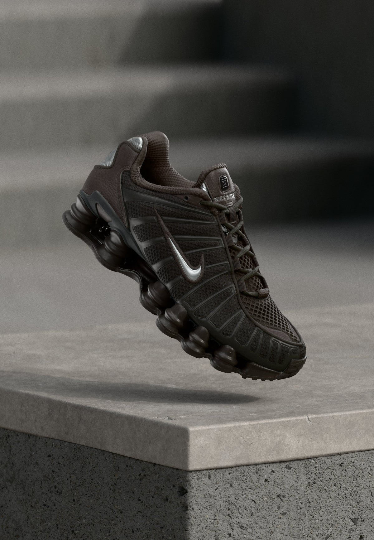 Nike Shox Tl - Brown / Metallic Silver-coloured