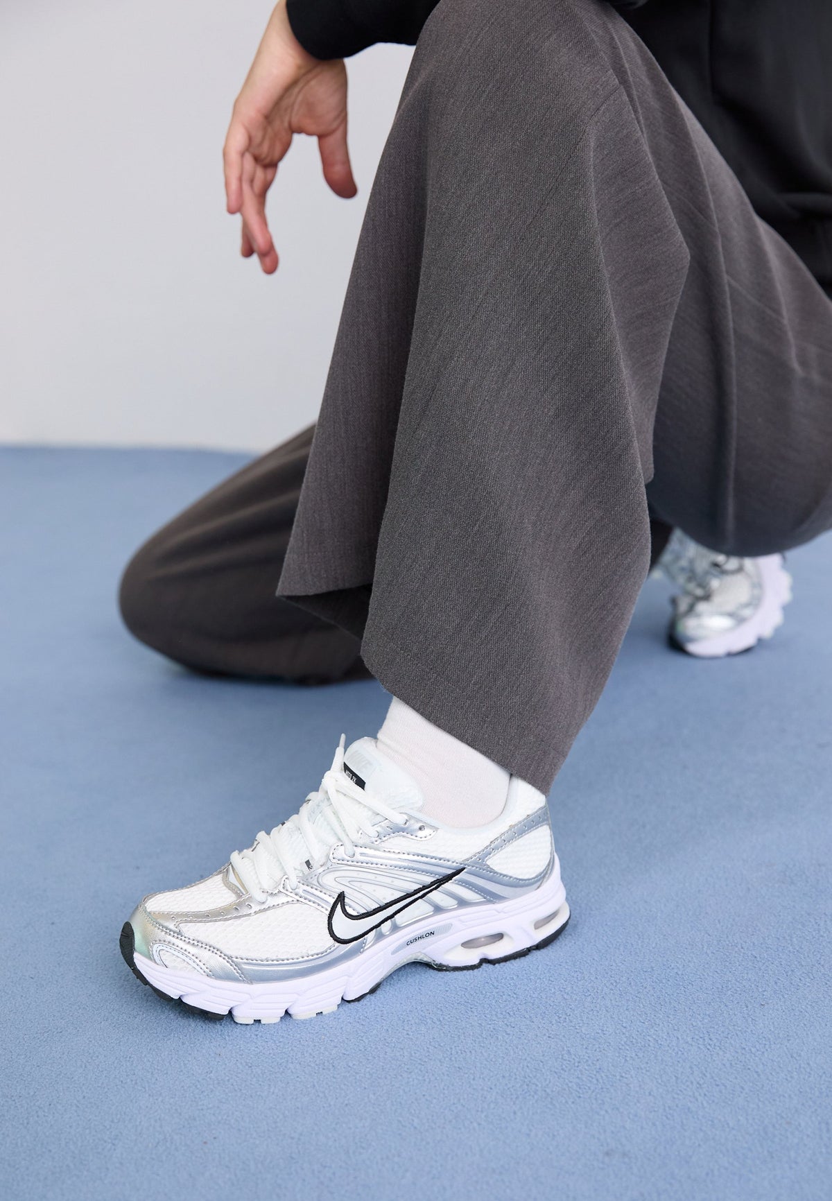 Nike Air Max Moto 2K - White / Black / Summit White / Photon Dust / Smoke Grey