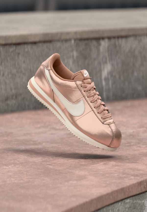 Nike Cortez - Metallic Red Bronze / Sail / Rose Whisper