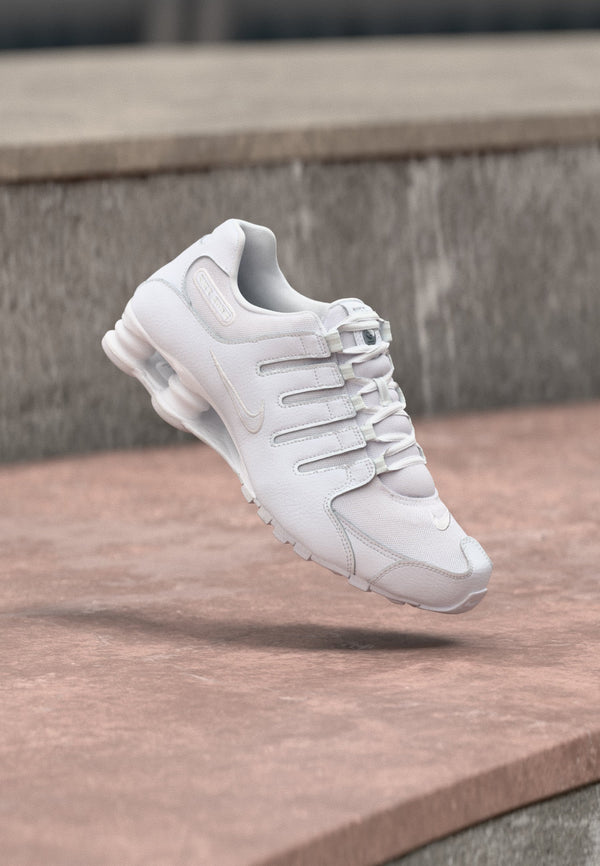 Nike Shox Nz - White
