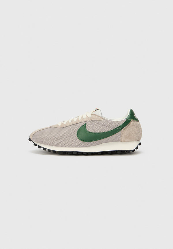 Nike Sportswear Trainers