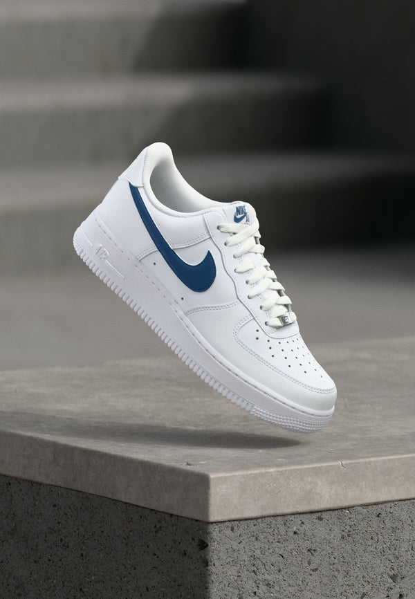 Nike Air Force 1 '07 Low Essential - White / Court Blue