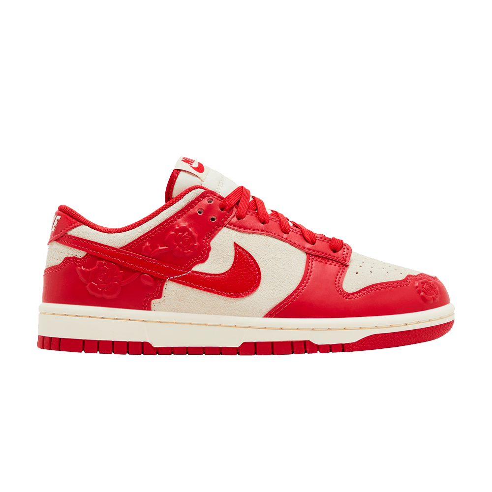 Nike Dunk Low - Red Roses