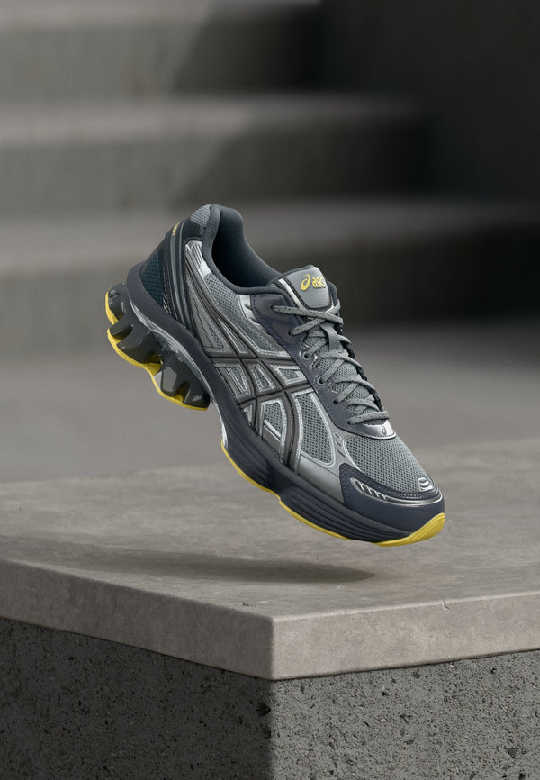 ASICS Gel-Kinetic Fluent - Gravel / Carbon