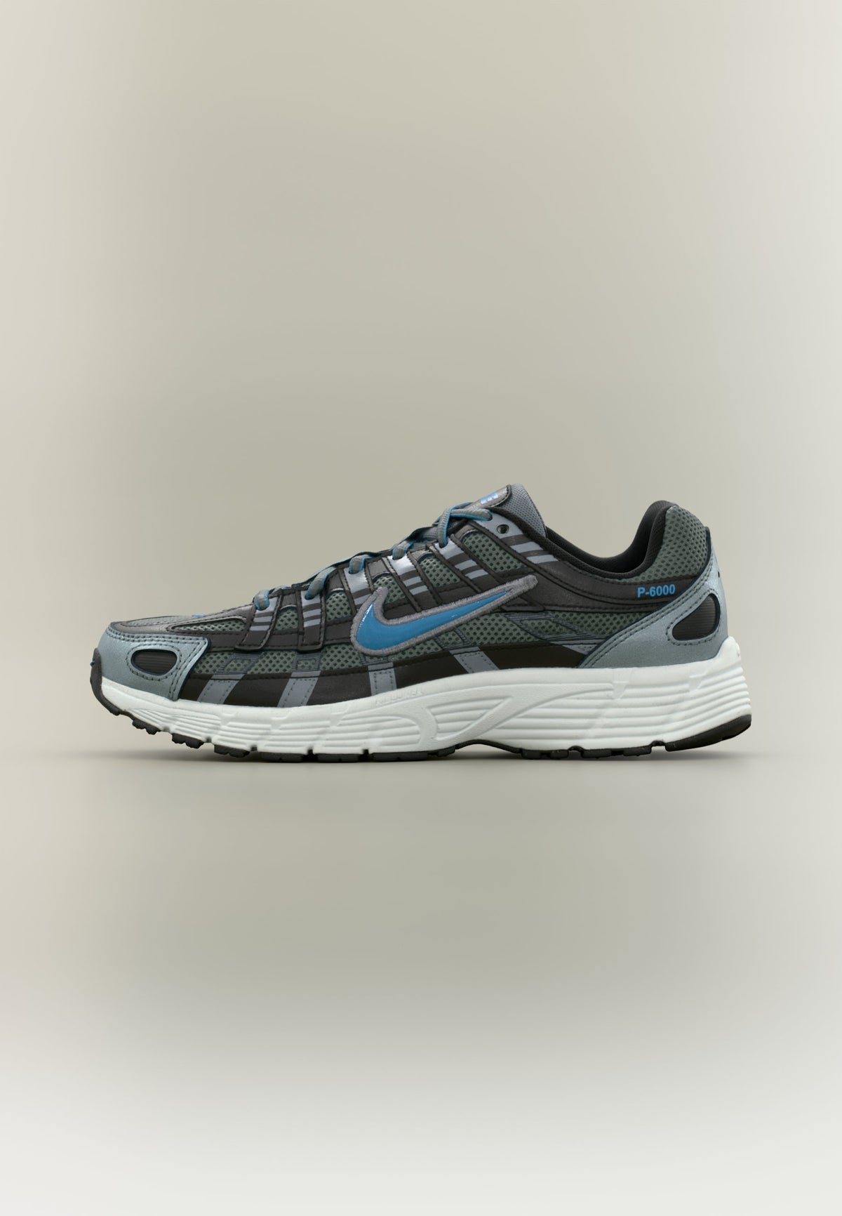 Nike P 6000 - Smoke Grey / Dutch Blue / Black / Platinum-coloured Tint