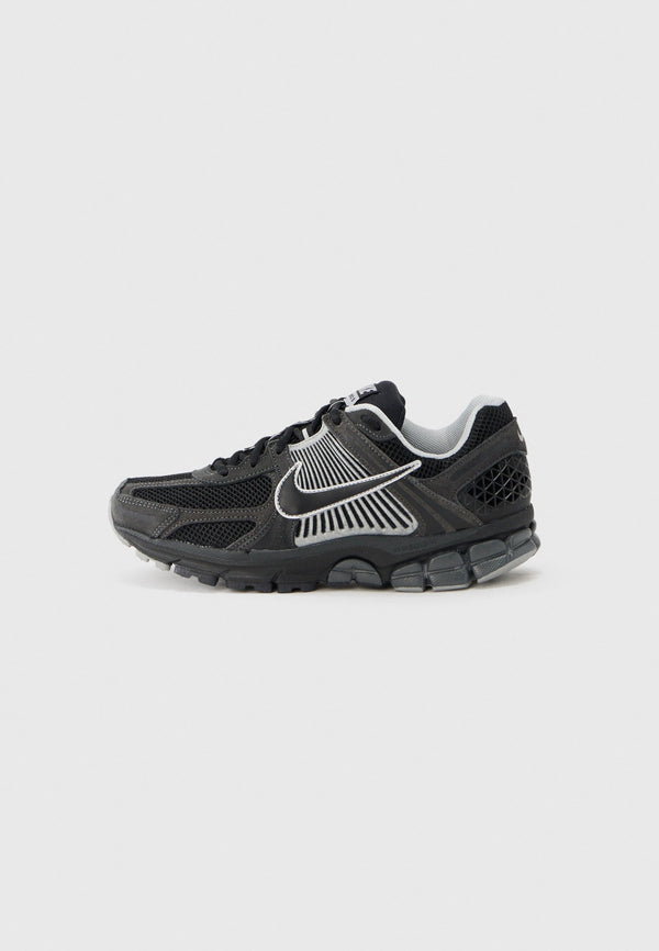 Nike Zoom Vomero - Anthracite / Black / Chrome / Silver-coloured