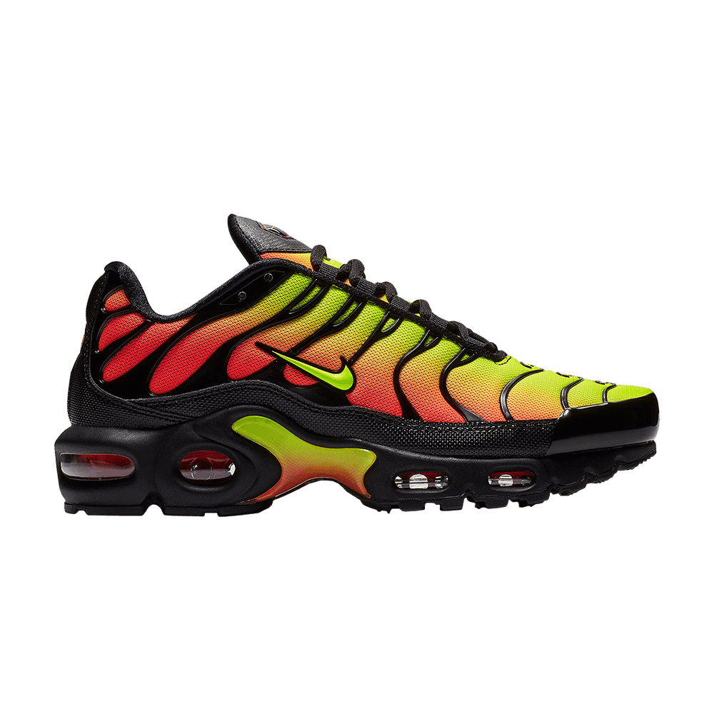 Nike Air Max Plus - Black Volt Solar Red