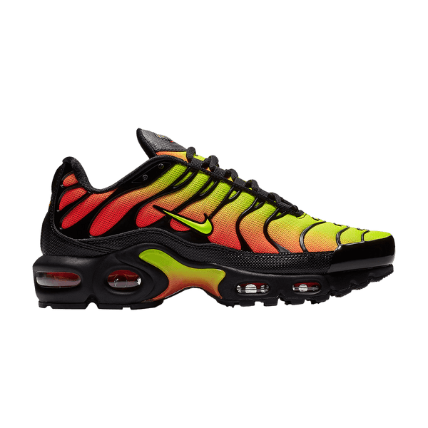 Nike Air Max Plus - Black Volt Solar Red