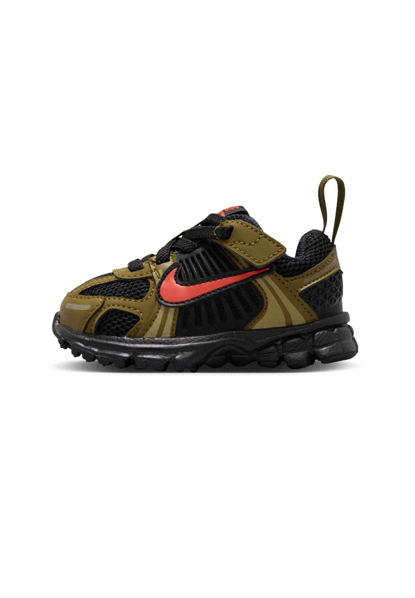 Nike Vomero 5 Bt - Black Olive Flak Quantum Moss Picante Red