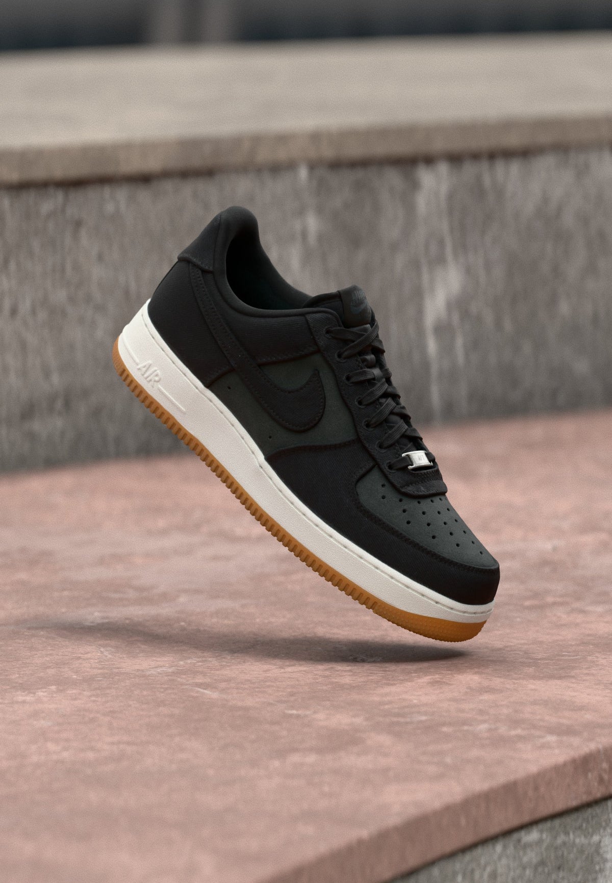 Nike Air Force 1 07 LV8 - Black / Dark Smoke Grey / Med Brown / Summit White