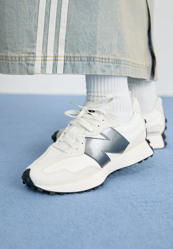 New Balance WS327 - Sea Salt