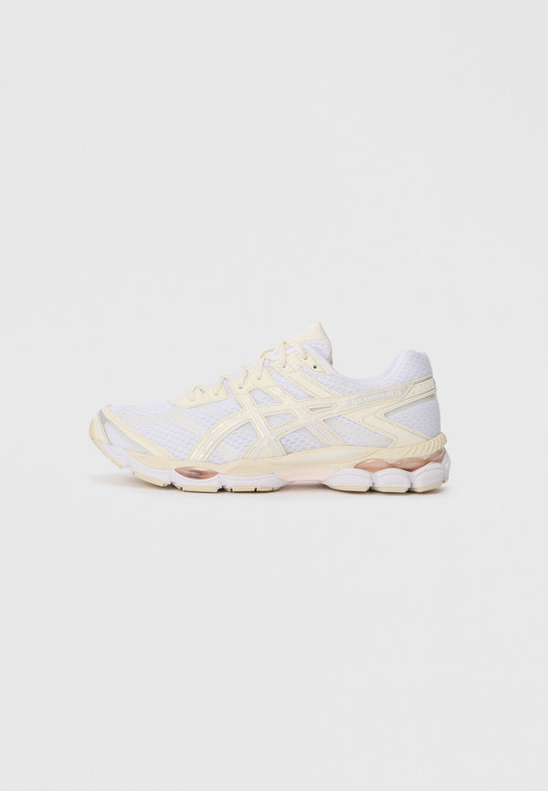 ASICS Gel-Cumulus 16 - White / Cream