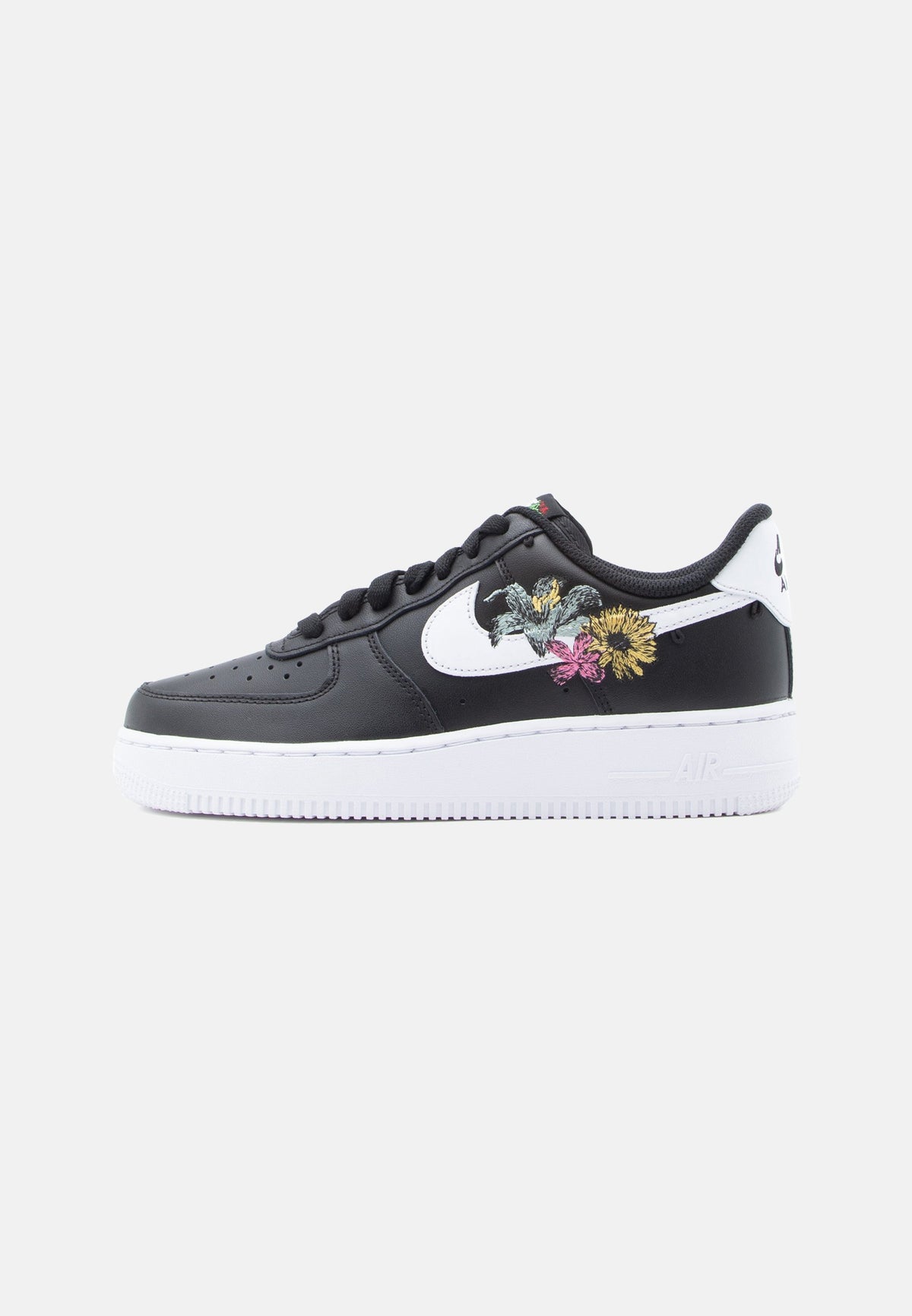 Nike Air Force 1 07 Prem - Black / White / Metallic Gold-coloured / White