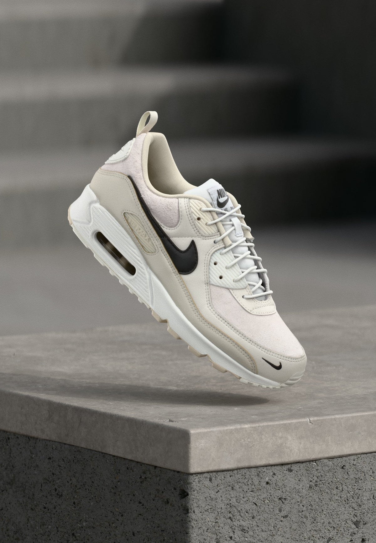 Nike Air Max 90 - White / Black / Light Orewood Brown / Phantom / Summit White