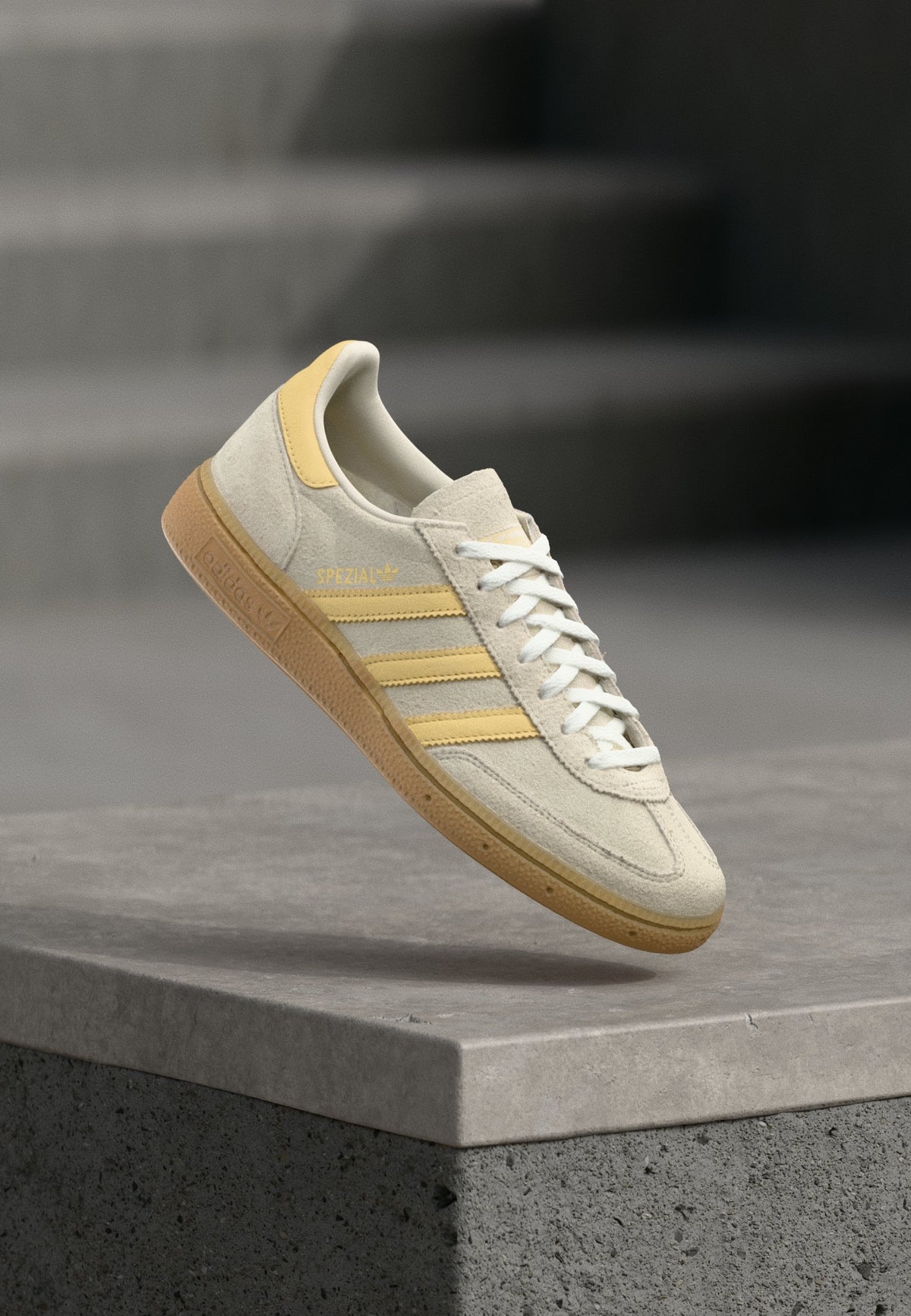 adidas Handball Spezial - Alumina / Orange Tint / Footwear White
