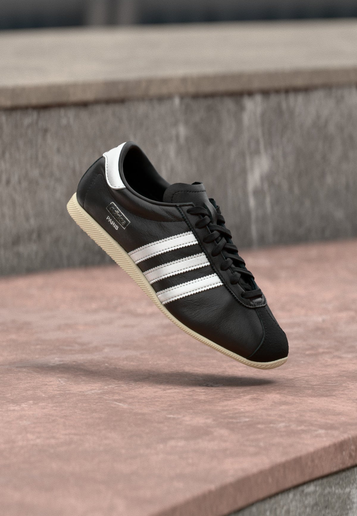 adidas Paris - Core Black / Silver-coloured Metallic / Cream White