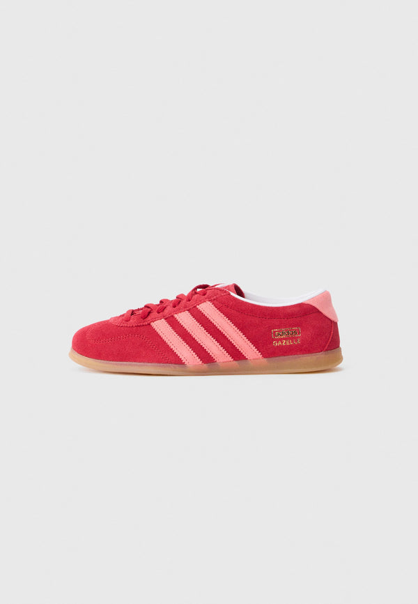 adidas Gazelle LO Pro W - Team Victory Red / Gum