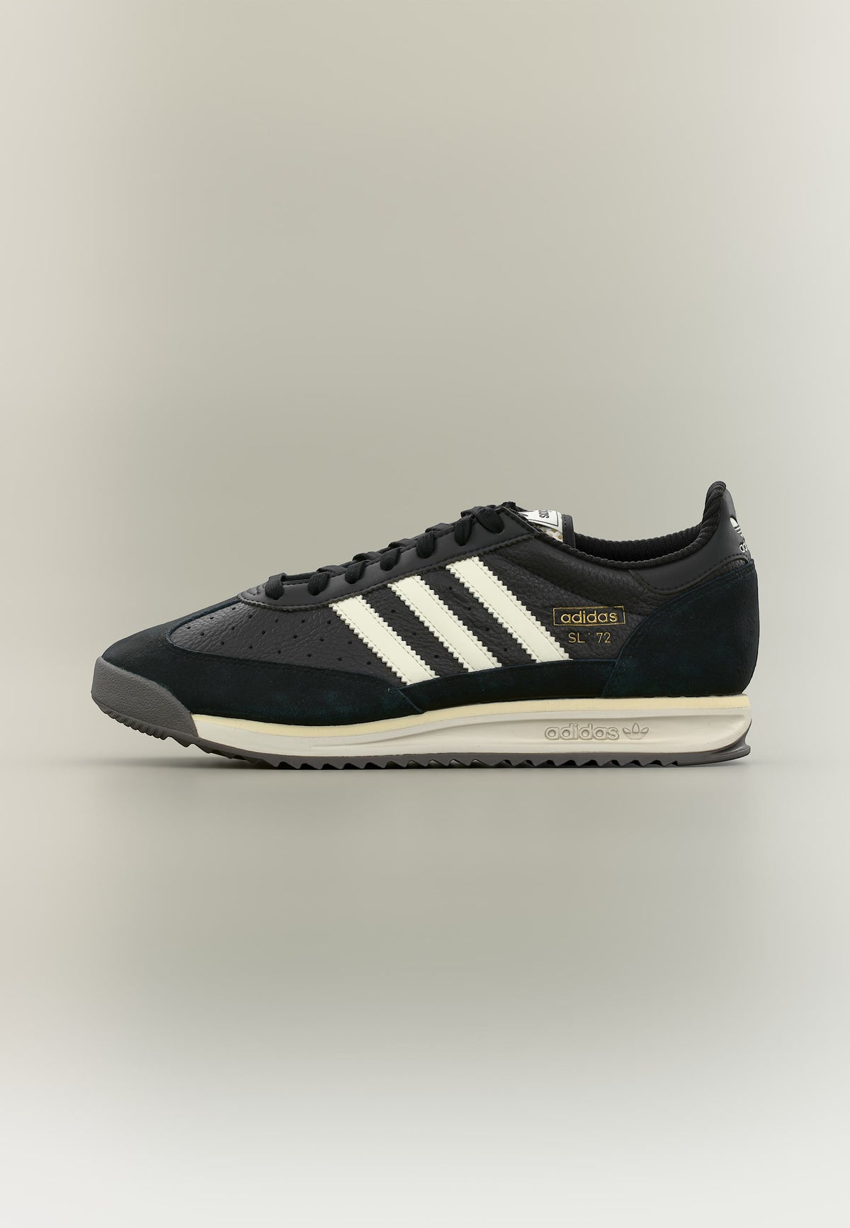 adidas SL 72 RS - Core Black / Off White / Charcoal