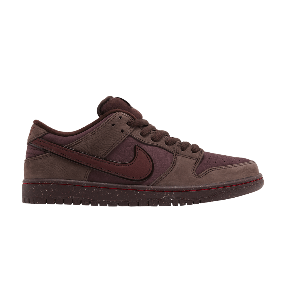 Nike SB Dunk Low City Of Love - Burgundy Crush