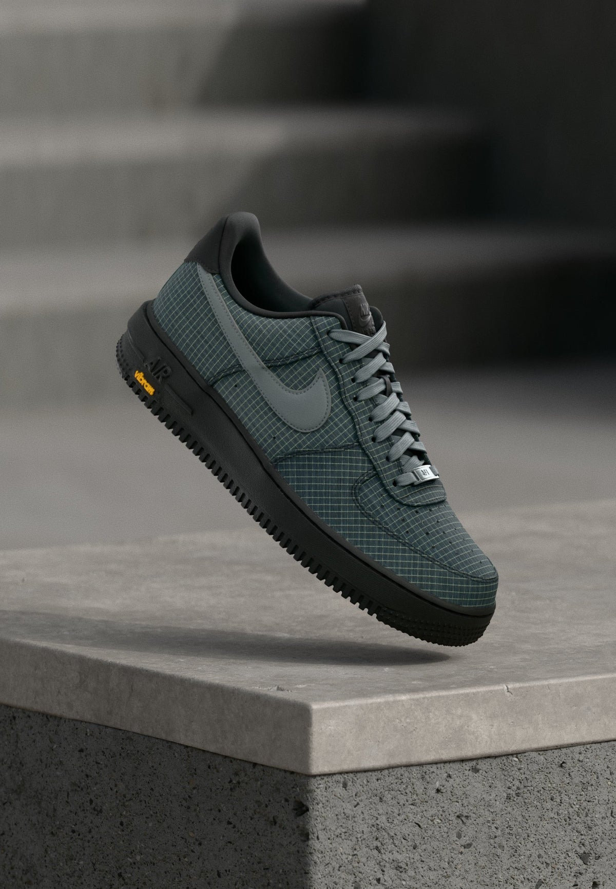 Nike Air Force 1 07 - Barely Grey / City Grey / Bomber Grey / Speed Yellow