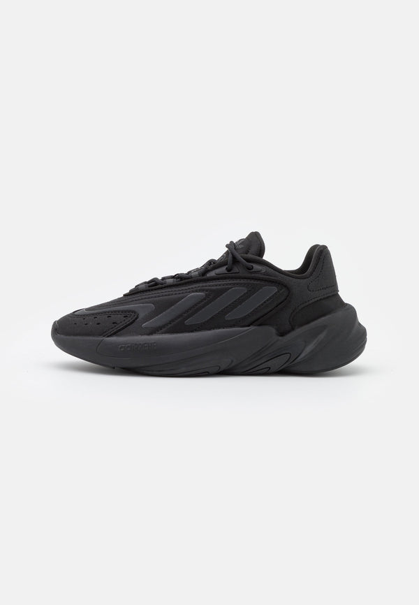 adidas Ozelia - Trainers