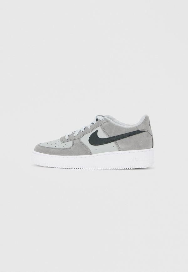 Nike Air Force 1 - Light Smoke Grey / Dark Smoke Grey / Smoke Grey