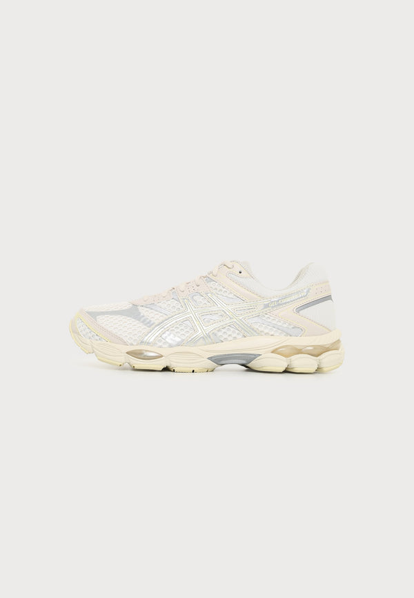 ASICS Gel-Cumulus 16 - Cream / Pure Silver