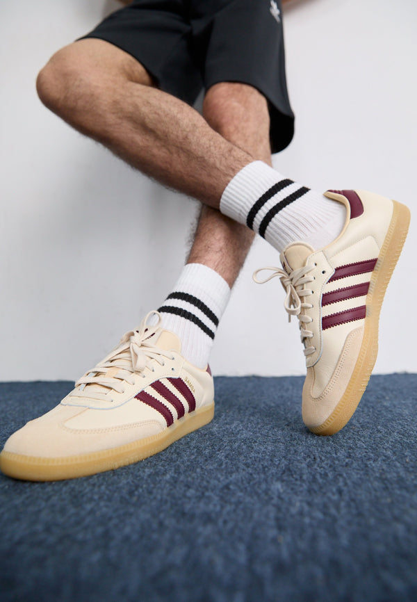 adidas Samba - White / Shadow Red / Gum