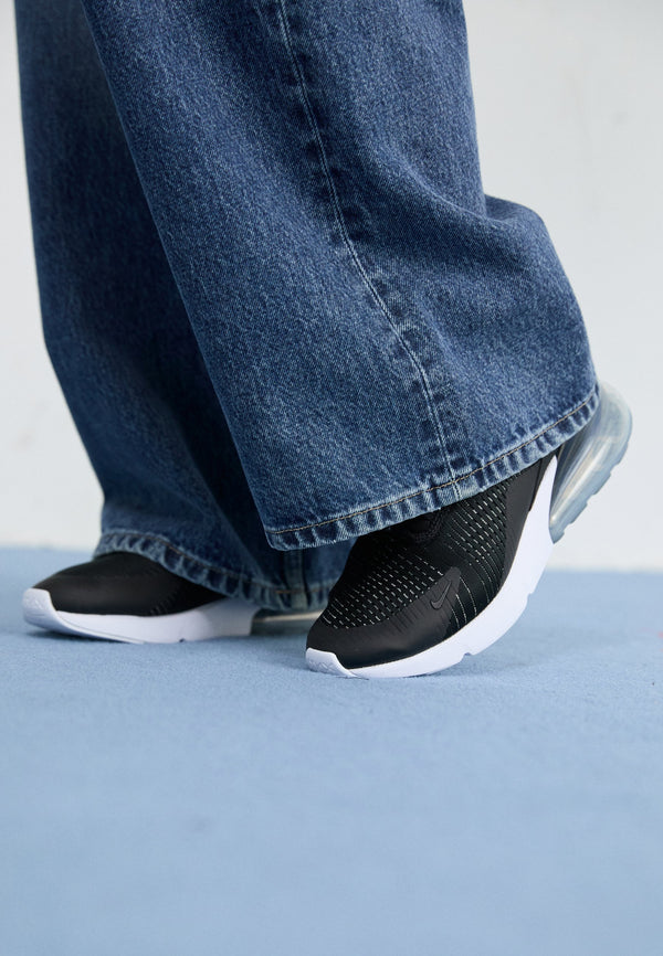 Nike Air Max - Black / Metallic Silver-coloured / White