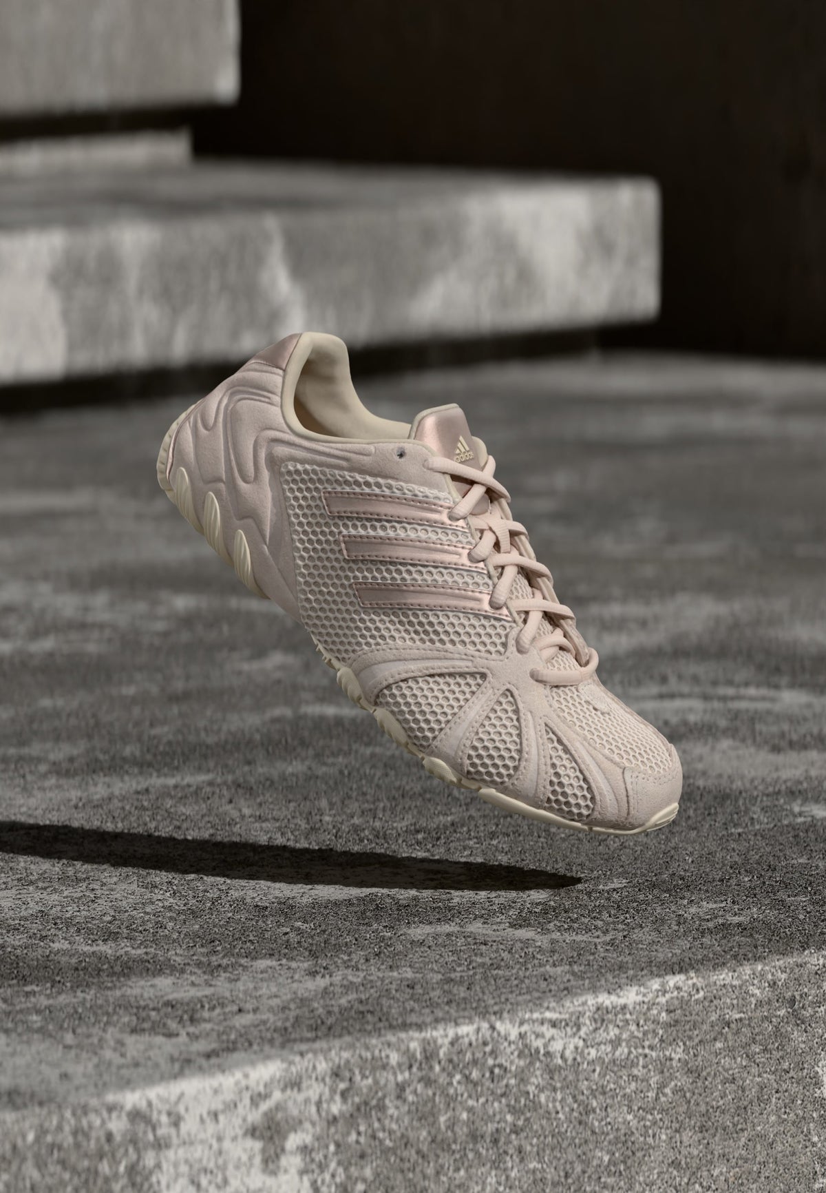 adidas Ghost Sprint - Putty Mauve / Vapour Grey Metallic / White