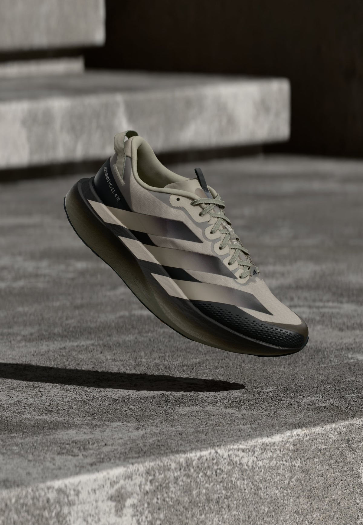 adidas Adizero Evo SL Atr - Light Brown / Silver-coloured Pebble
