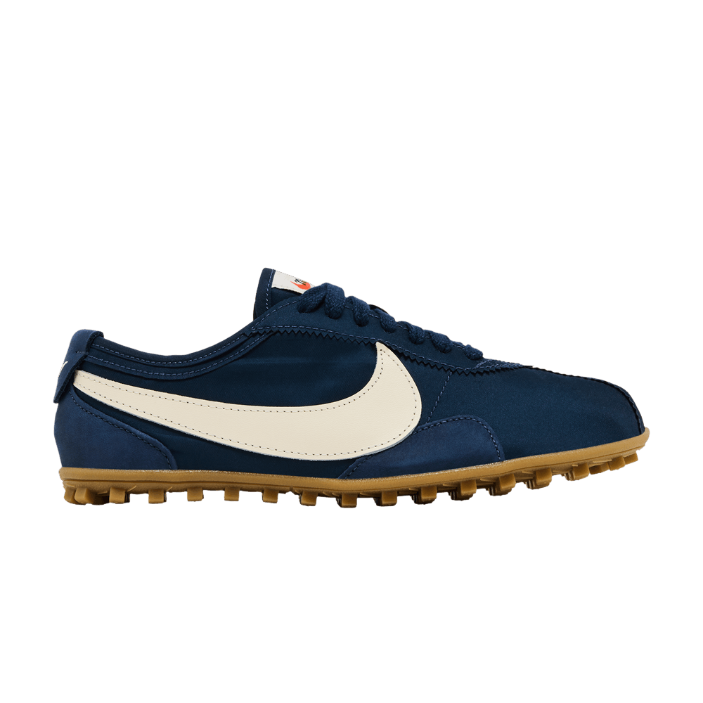 Nike Moon Midnight Navy Gum