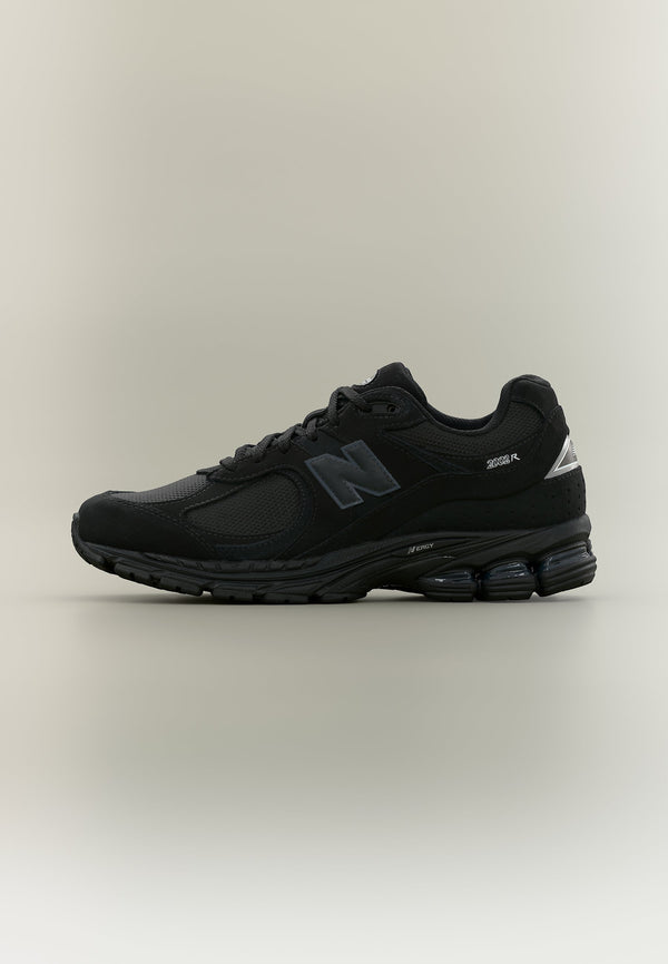 New Balance U2002 - Black / Black Metallic