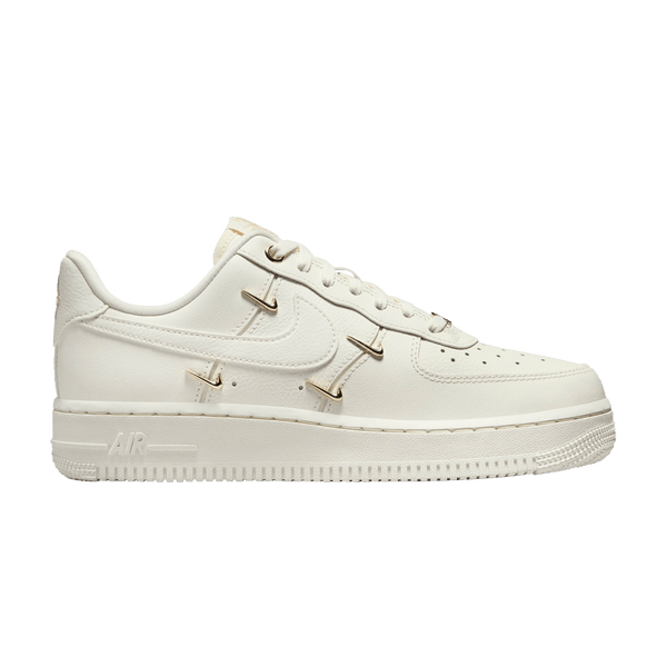 Nike Air Force 1 '07 LX - Sail / Metallic Gold