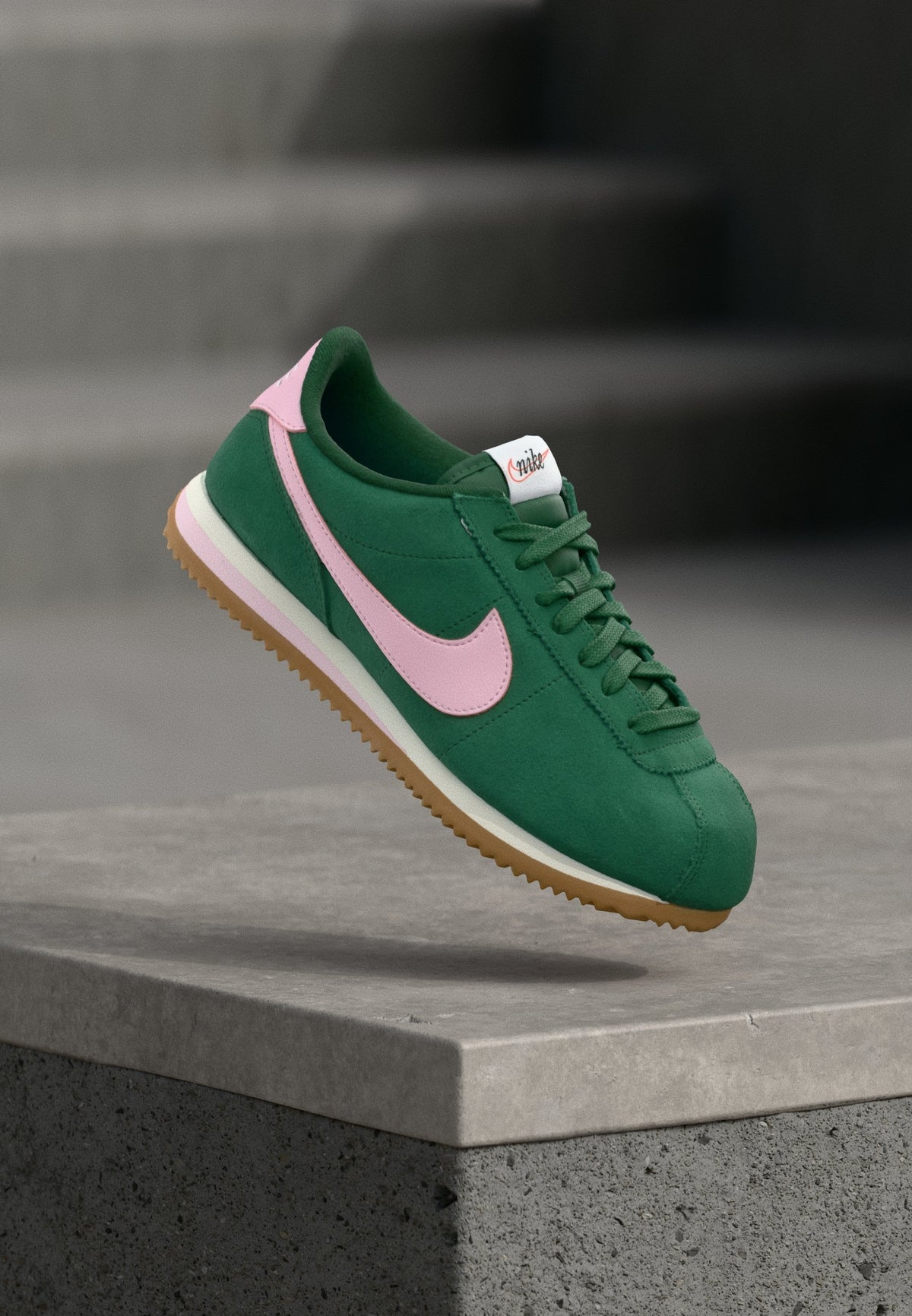 Nike W Cortez - Sport Green / Pink Foam / Sail / Light Brown
