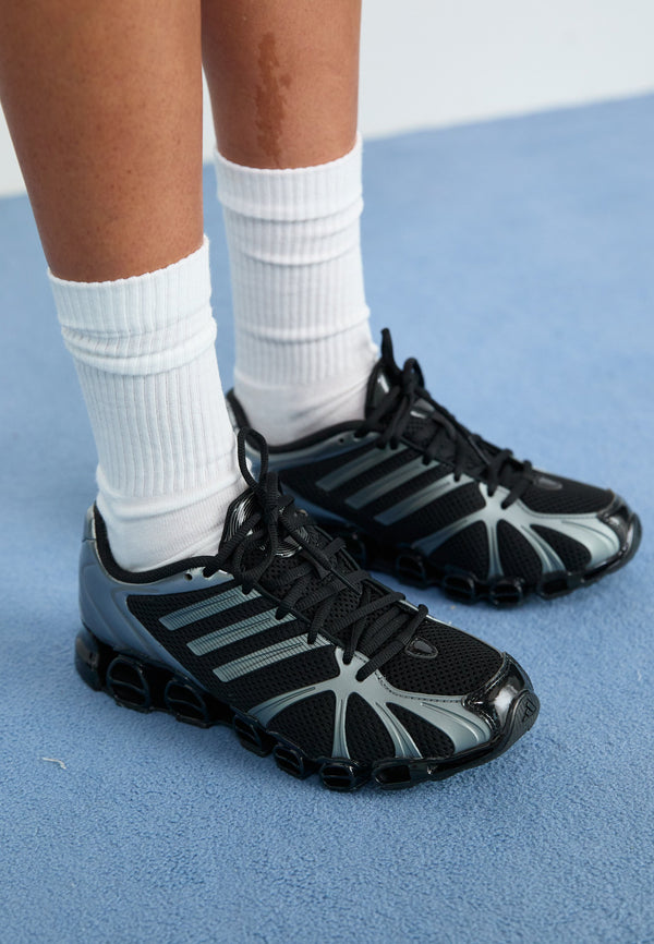 adidas Mega Ghostride W - Core Black / Iron Met
