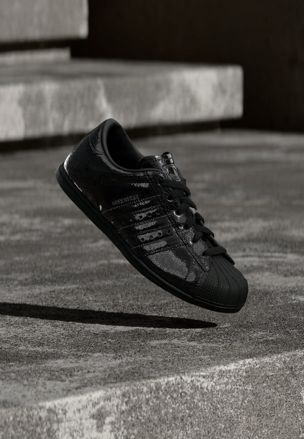 adidas Superstar Pro - Core Black / Grey Five