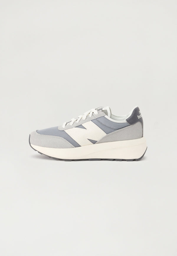New Balance 370 - Concrete