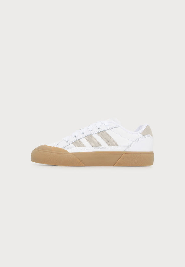 adidas Skateboarding Court Tns Premiere Rt - White / Crystal White / Gum
