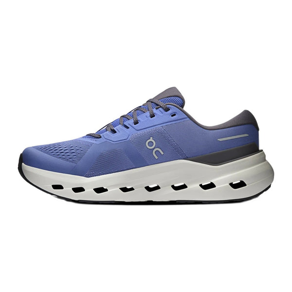 On Cloudrunner 3 - Sailor Ivory