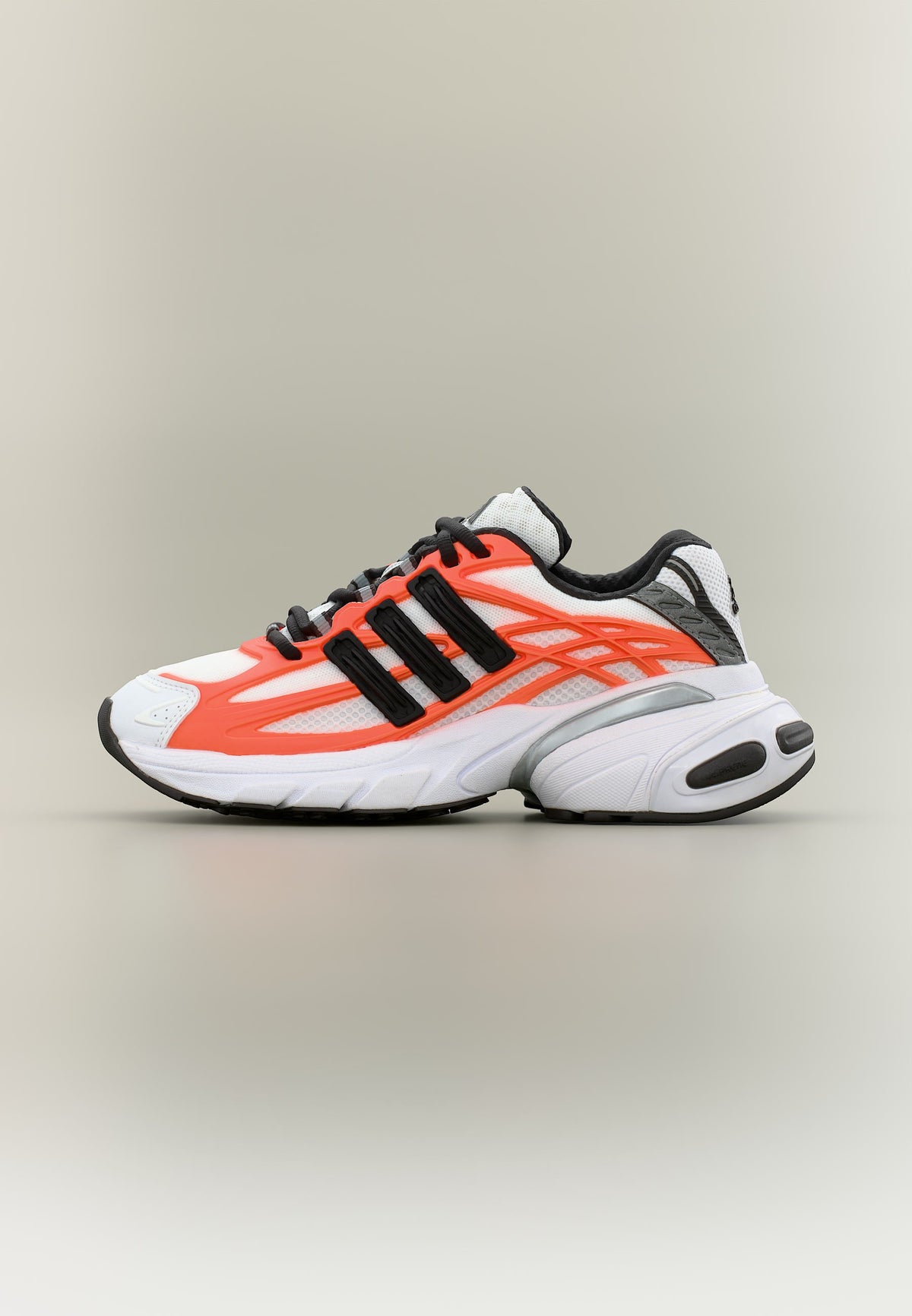 adidas Adistar XLG 2.0 - Footwear White / Core Black / Solar Orange