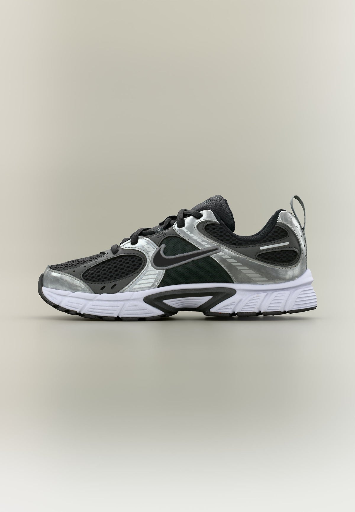 Nike Nike V5 Rnr Lace Bp - Black / Anthracite / Smoke Grey / Metallic Silver-coloured / White