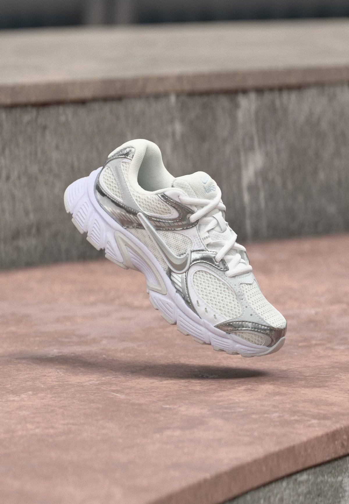 Nike V5 Rnr - White / Metallic Silver-coloured / Metallic Platinum-coloured