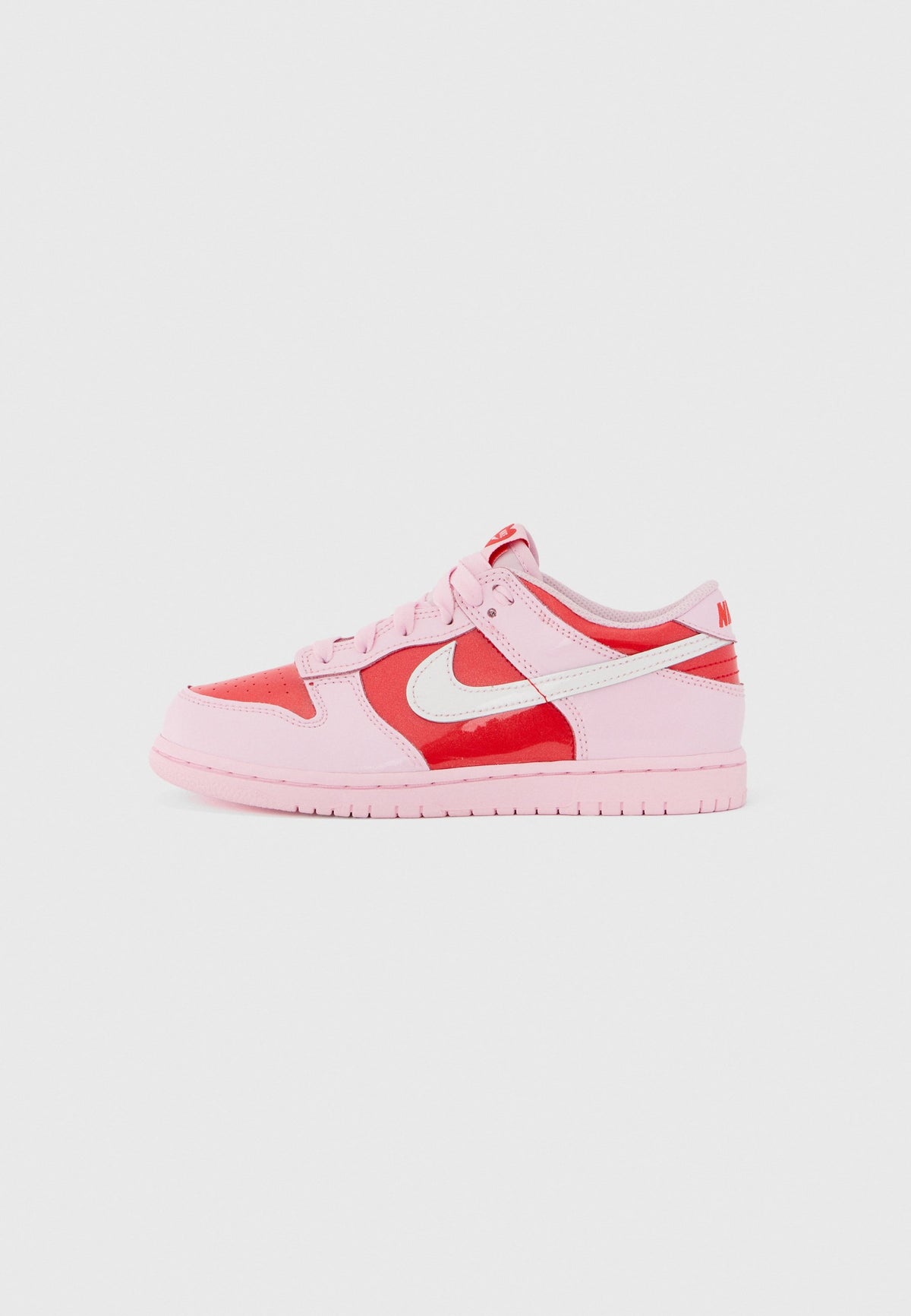 Nike Dunk Low - Pink Foam / Summit White / Light Crimson