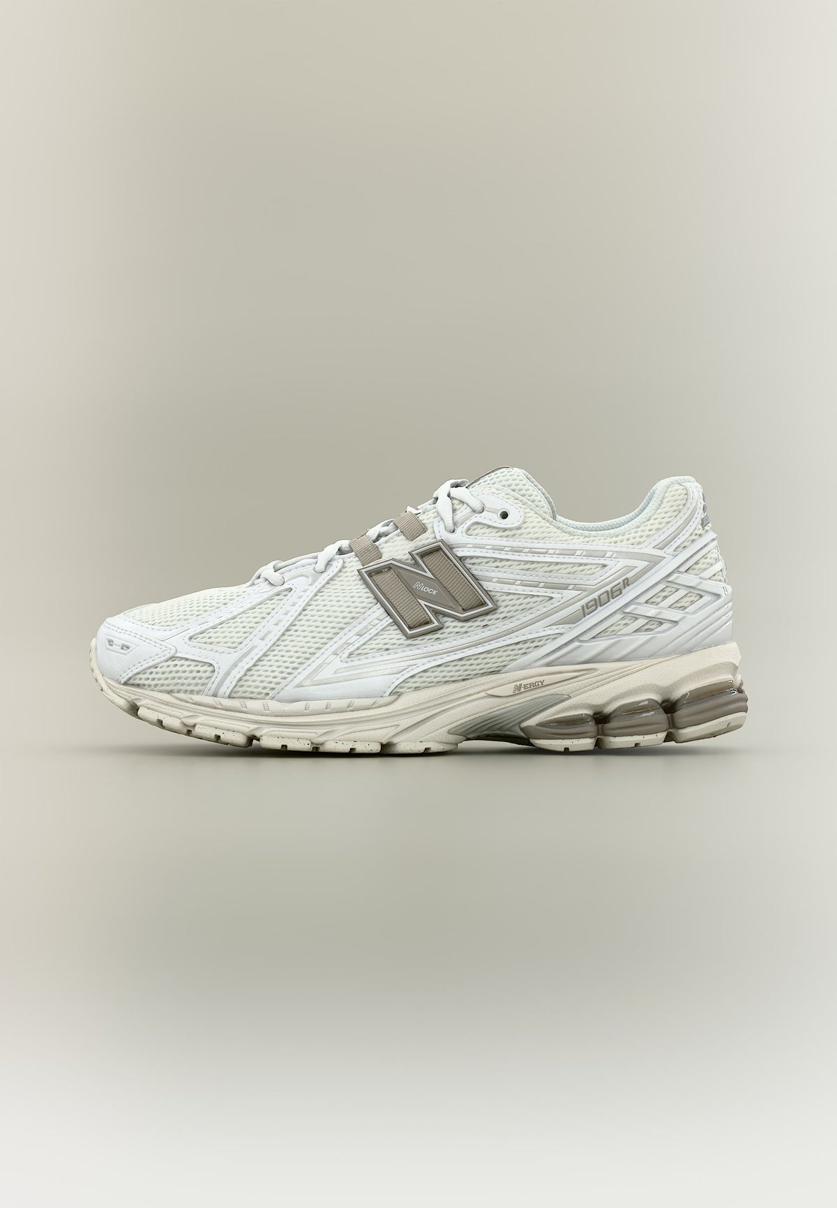 New Balance U1906 - White / Arid Stone
