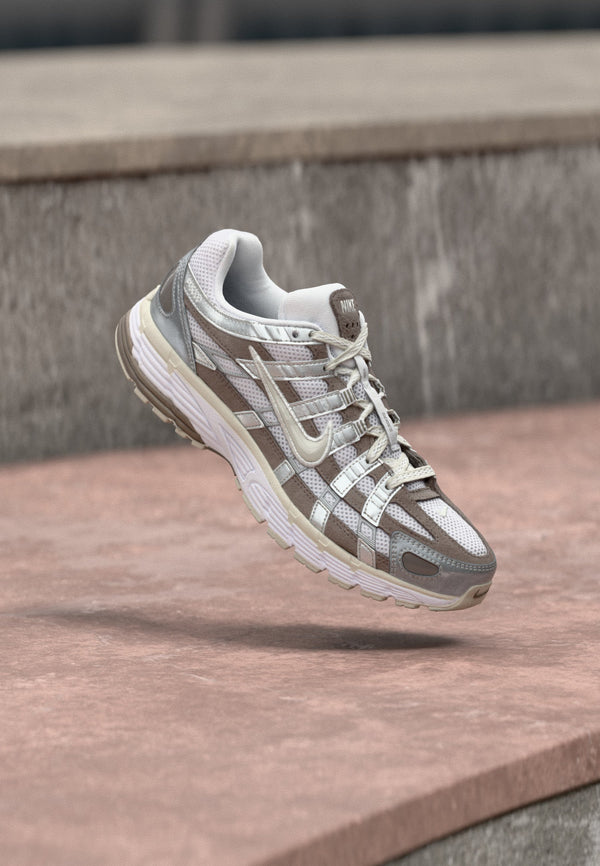 Nike P 6000 - White / Light Bone / Metallic Silver-coloured / Cave Stone