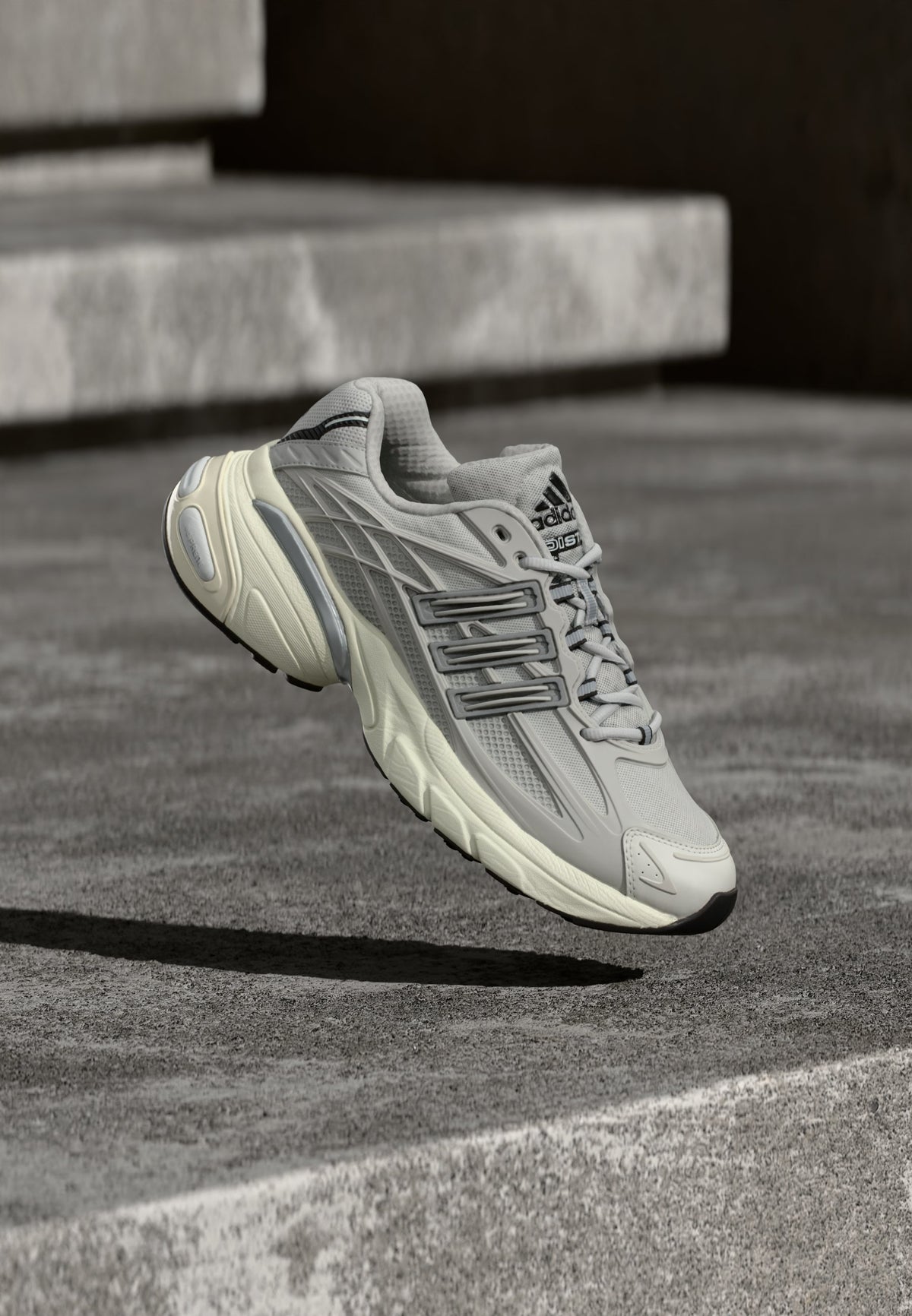 adidas Adistar XLG 2.0 - Grey One / Silver-coloured Metallic / Grey Two