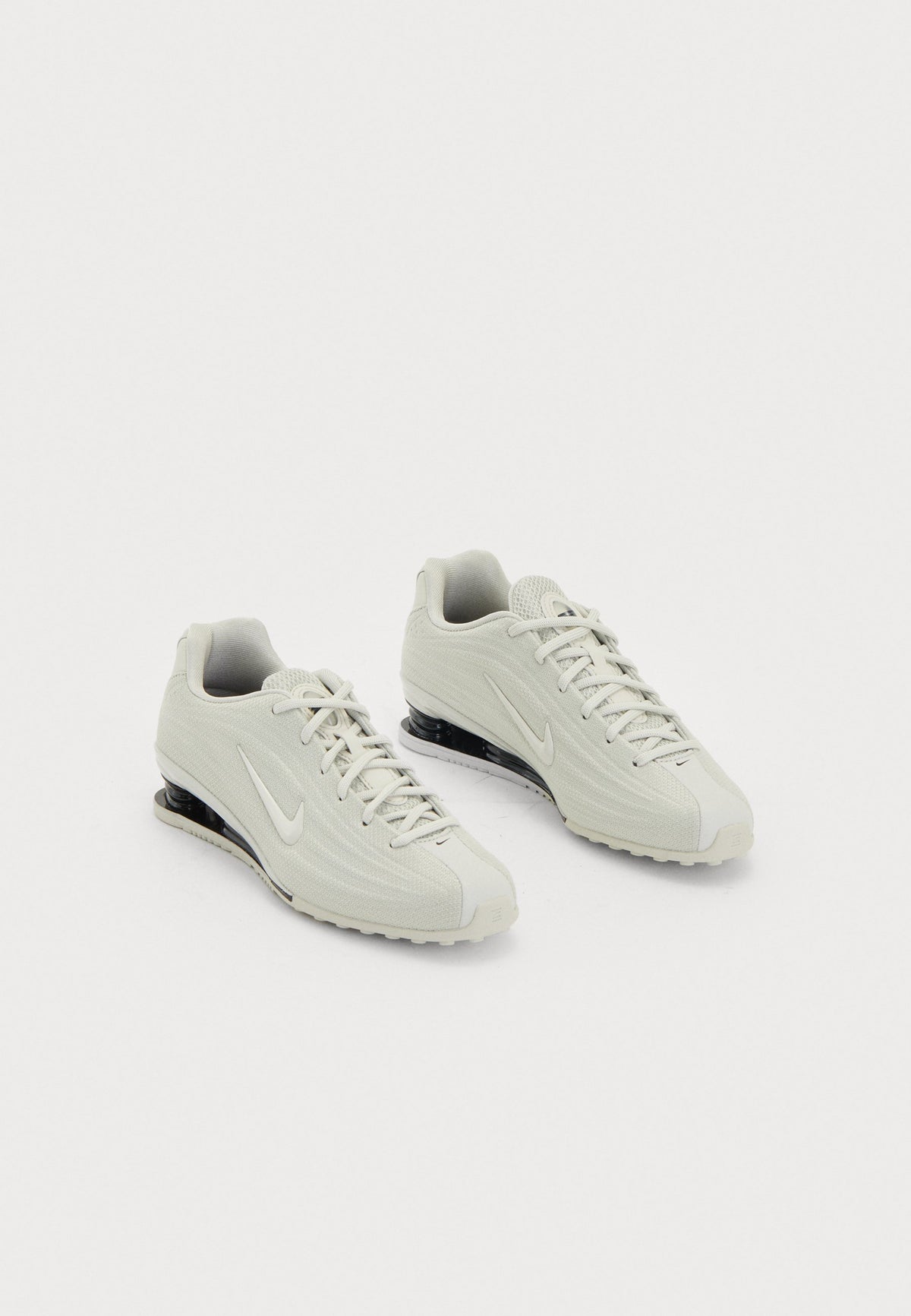 Nike Shox Z - Light Bone / Black / Phantom