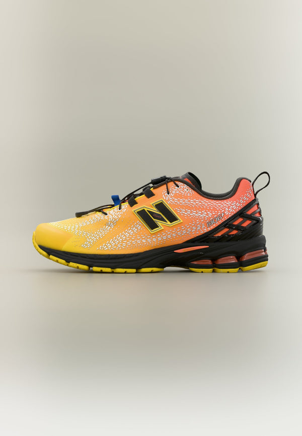 New Balance U1906 - Punch Yellow / Tangerine Heat / Black