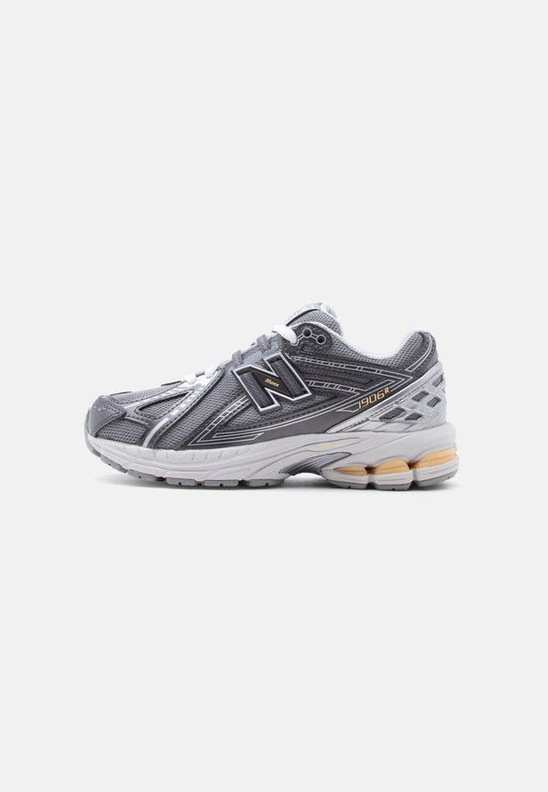 New Balance 1906 - Dark Silver-coloured Metallic / White